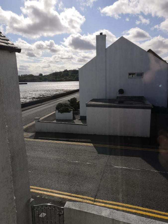 Twenty Seven Bed & Breakfast Stornoway  Exterior photo